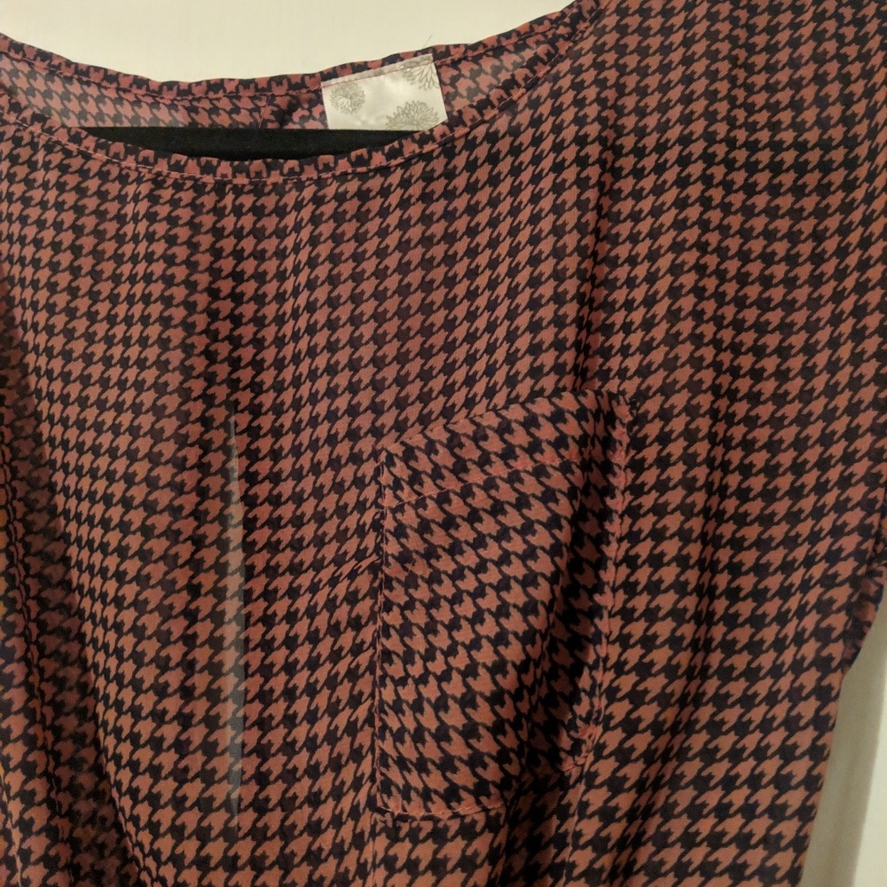 Short sleeve top - Picture 2 of 4